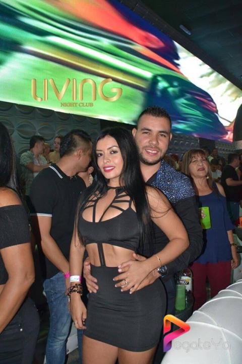 Foto 10 de Living Night Club - 1er fds Mayo 2016 en Living Night Club, Cali