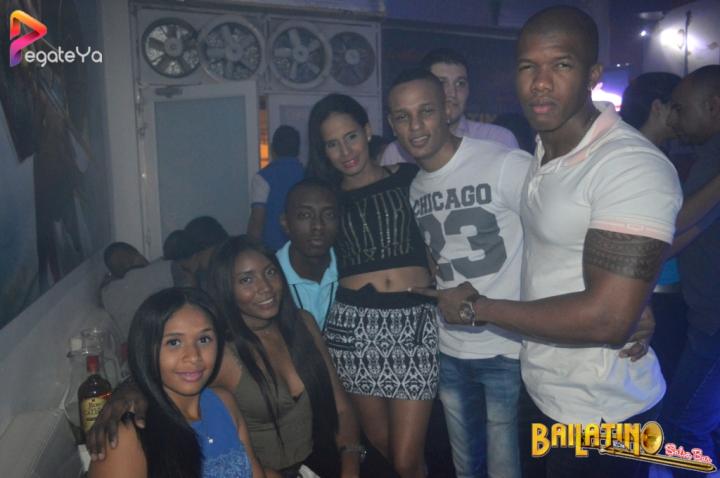 Foto 31 de Bailatino - 1er FDS Marzo 2016 en Bailatino - Bar, Cali