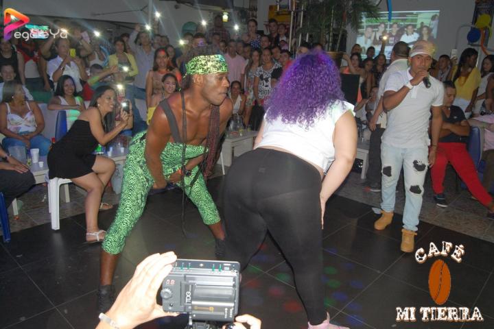 Foto 58 de Cafe mi Tierra - 4to Fds Agosto 2016 en Cafe Mi Tierra, Cali