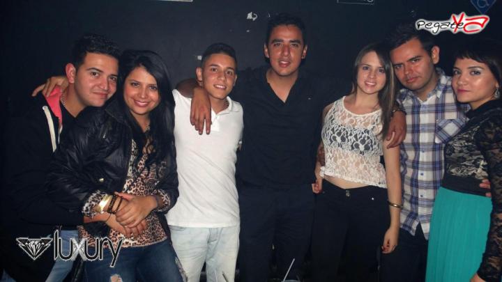 Foto 39 de Luxury - Septiembre 27 en Discoteca Luxury Medellin, Medellín