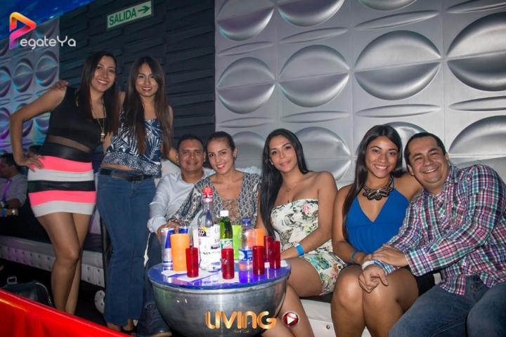 Foto 33 de Living - 3er & 4To Fds Octubre 2016 en Living Night Club, Cali