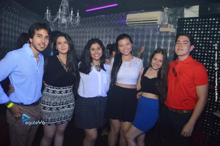 Foto 61 de Bar Bling - viernes 16 oct 2015 en Bar Bling Bucaramanga, Bucaramanga