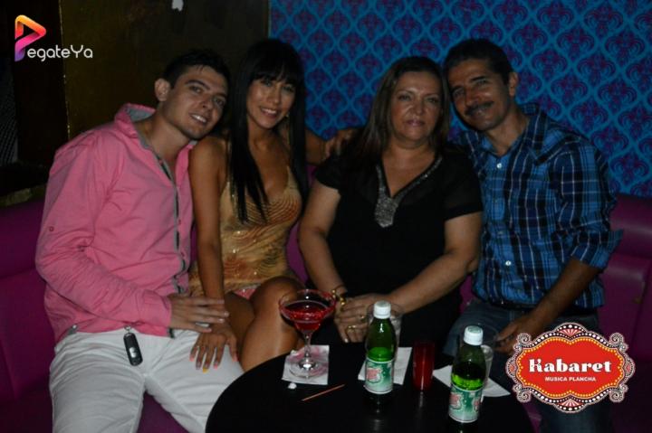 Foto 15 de Kabaret Bar - 4to FDS Mayo 2015 en Kabaret - Granada, Cali