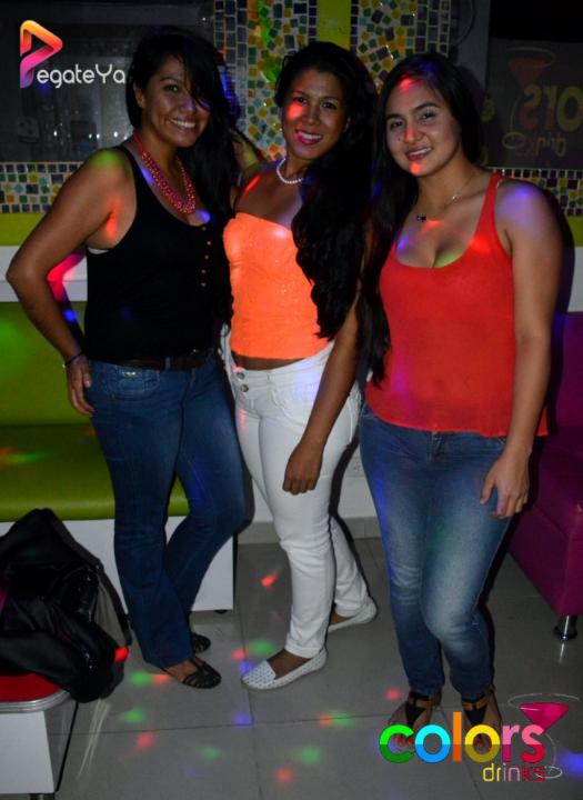 Foto 11 de Colors - 2do FDS Agosto 2015 en Colors Drinks