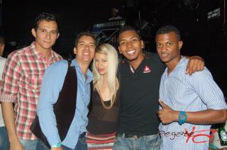 Foto 18 de Discoteca Luxury 27 de Septiembre en Discoteca Luxury Medellin, Medellín
