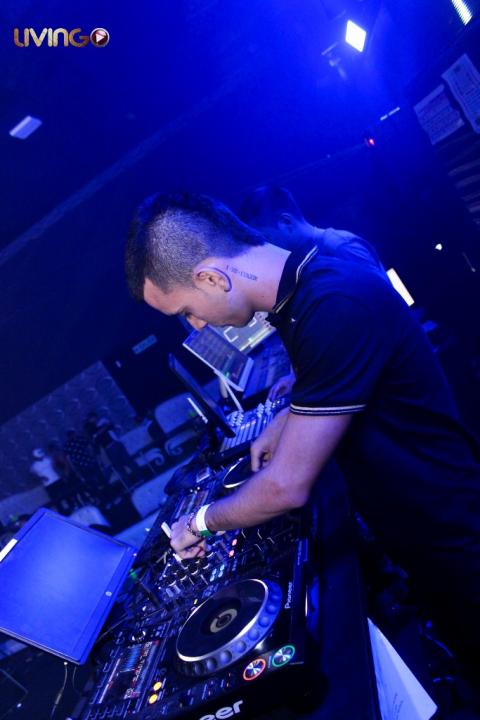 Foto 10 de Living - 1er Fds Junio 2017 en Living Night Club, Cali