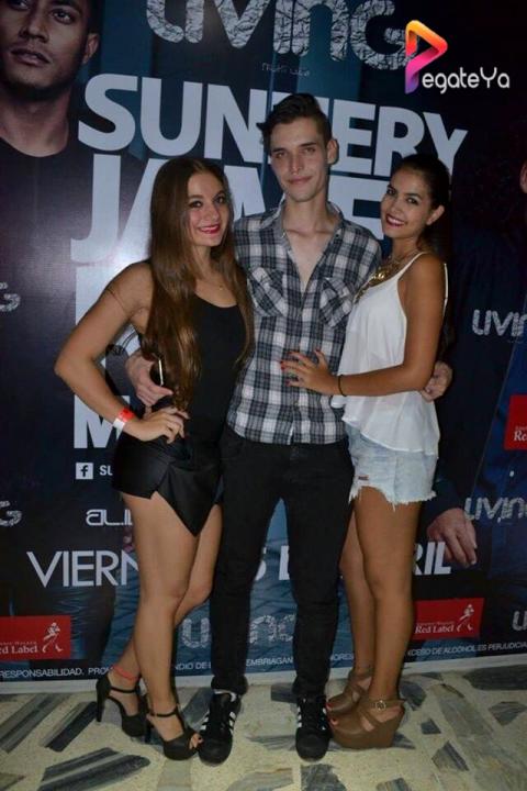 Foto 19 de Living Night Club - 2do fds Abril 2016 en Living Night Club, Cali