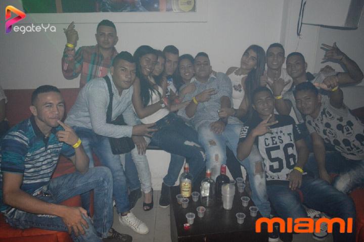 Foto 66 de Miami Bar - Amor & Amistad 2016 en Miami Bar Cali, Cali