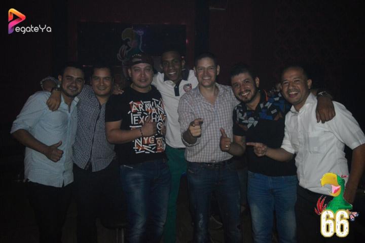 Foto 12 de La lora Bar - 5TO Fds Abril 2016 en La Lora Bar, Cali