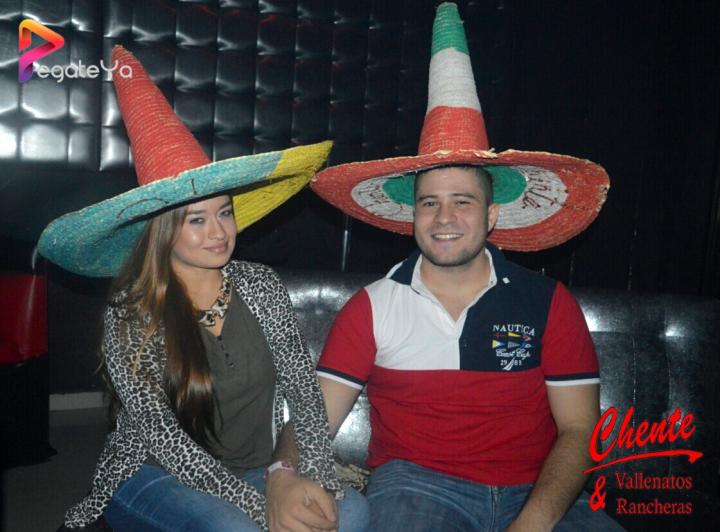 Foto 13 de Chente - 1er FDS Mayo 2016 en CHENTE Vallenatos y Rancheras, Cali