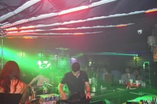 Foto 54 de Bling Bar 16 de abril de 2014 en Bar Bling Bucaramanga, Bucaramanga
