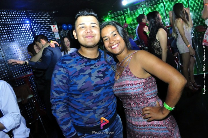 Foto 18 de PISO V - sábado 2 de sep 2017 en Bar Piso V Bucaramanga, Bucaramanga