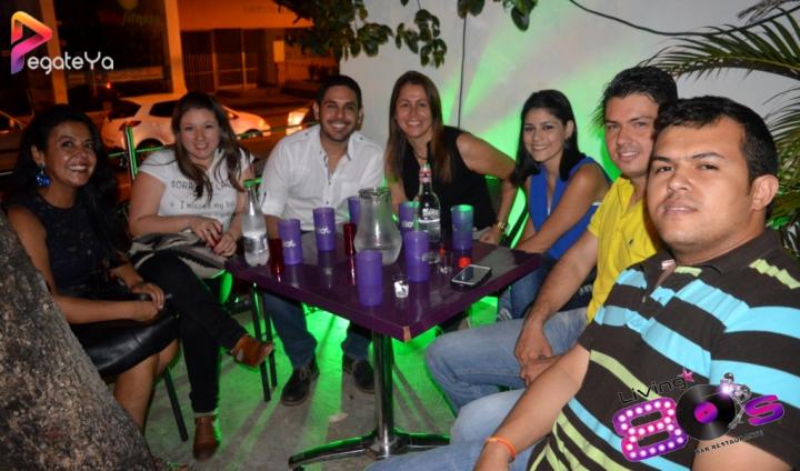 Foto 7 de Living 80´s - Inauguración en Living 80´s, Cali