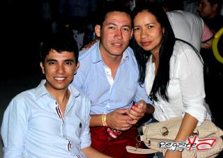 Foto 67 de Junio 08 del 2013 en Living Night Club, Cali