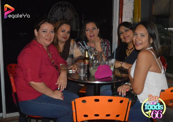 Foto 19 de BAR AND FOODS 66 - 3er FDS AGOSTO 2016 en Bar And Foods