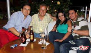 Foto 22 de Febrero 08 del 2014 en Blondie Bar Cali, Cali