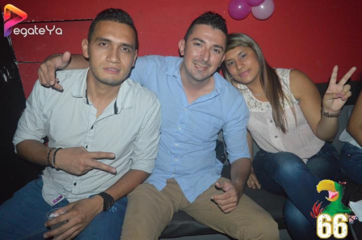 Foto 3 de La Lora Bar - 1er Fds Abril 2016 en La Lora Bar, Cali