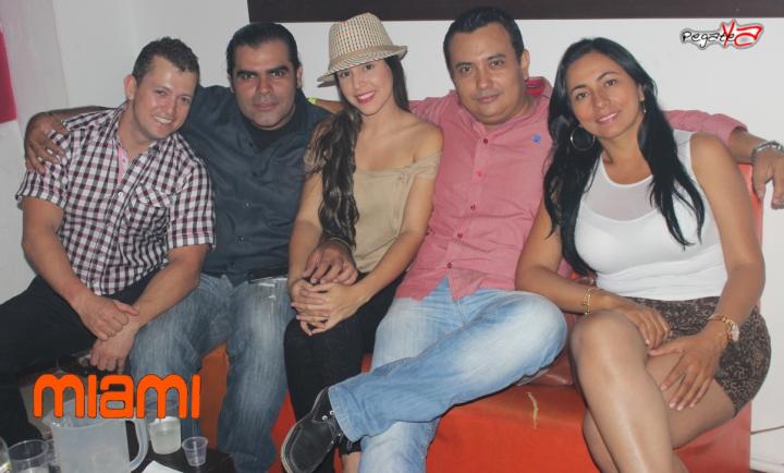 Foto 27 de Miami Bar - 1er FDS Nov 2014 en Miami Bar Cali, Cali