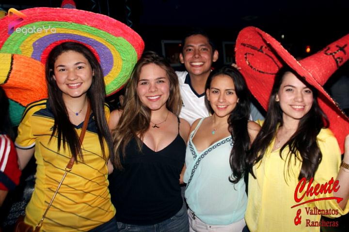 Foto 23 de Chente - 2do / 3er FDS Junio 2016 en CHENTE Vallenatos y Rancheras, Cali