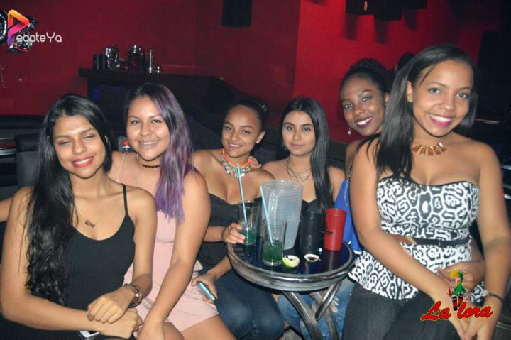 Foto 3 de La Lora - 4To Fds Mayo 2017 en La Lora Bar, Cali