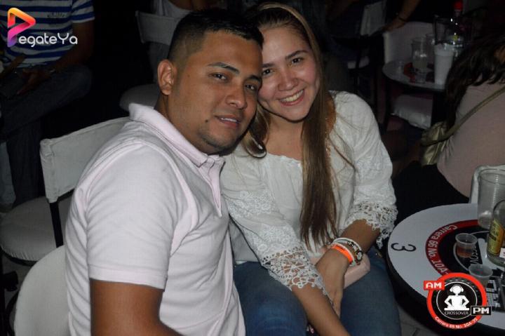Foto 26 de Ampm Bar - AMOR & AMISTAD 2016 en Am / PM Bar - Cali, Cali