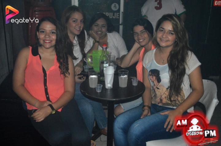 Foto 12 de Ampm Bar - 1er FDS Sept 2015 en Am / PM Bar - Cali, Cali