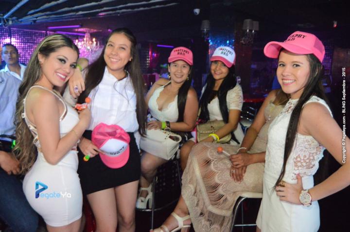 Foto 2 de BLING - sabado 12 Sep 2015 en Bar Bling Bucaramanga, Bucaramanga