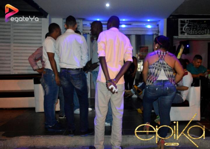 Foto 47 de Epika Night Club - 4to FDS Abril 2016 en Epika Night Club, Cali