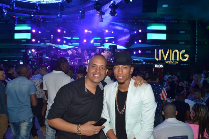 Foto 24 de Living - 2do Fds Julio 2017 en Living Night Club, Cali