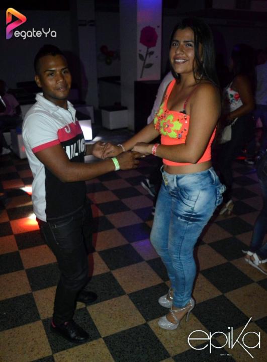 Foto 16 de Epika - 4to FDS Sept 2015 en Epika Night Club, Cali