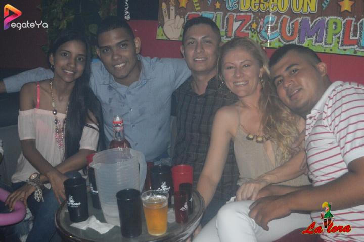 Foto 35 de La Lora - 4to Fds Febrero 2017 en La Lora Bar, Cali