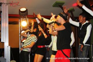 Foto 83 de Viernes 17 de Agosto de 2012 en Discoteca La Vecindad Bucaramanga, Bucaramanga