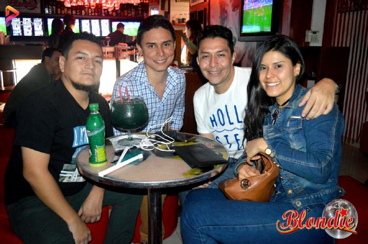 Foto 25 de Blondie - 3er Fds Abril 2017 en Blondie Bar Cali, Cali