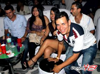 Foto 69 de Junio 08 del 2013 en Living Night Club, Cali