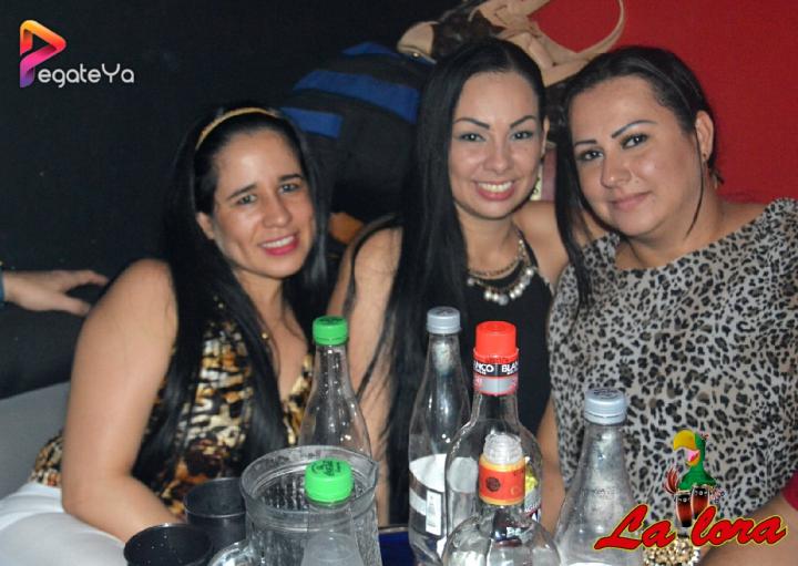 Foto 12 de La Lora - 3ER Fds Mayo 2017 en La Lora Bar, Cali