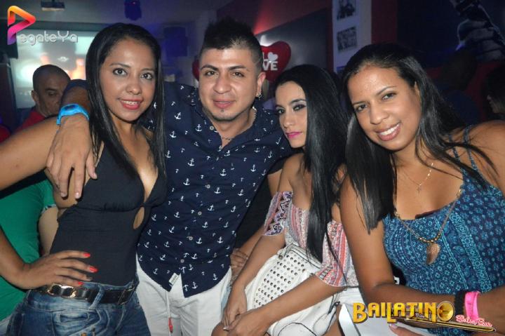 Foto 19 de Bailatino - AMOR & AMISTAD 2016 en Bailatino - Bar, Cali
