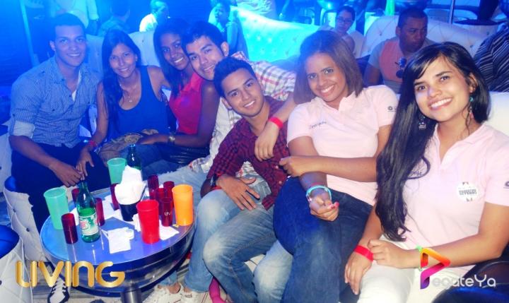 Foto 28 de Living - 4to FDS Marzo 2015 en Living Night Club, Cali