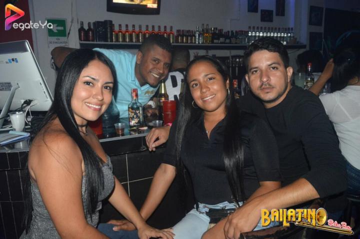 Foto 88 de Bailatino - 1er & 4to Fds Oct 2016 en Bailatino - Bar, Cali