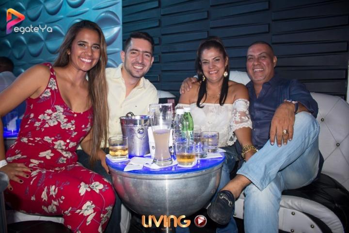 Foto 34 de Living - 3er & 4To Fds Octubre 2016 en Living Night Club, Cali