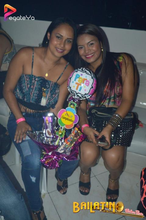 Foto 18 de Bailatino - 1er & 2do Fds Agosto 2016 en Bailatino - Bar, Cali