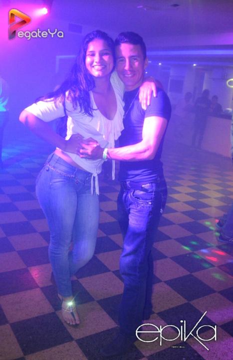 Foto 8 de EPIKA - 2DO Fds Nov. 2015 en Epika Night Club, Cali