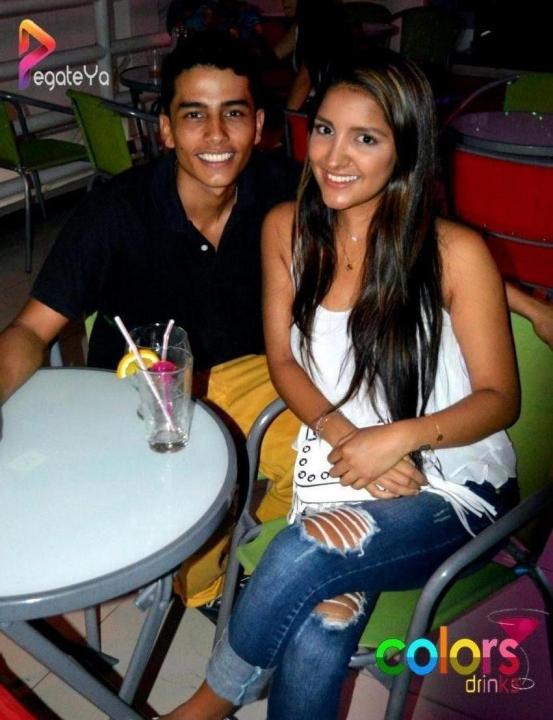 Foto 3 de Colors Dinks - 3er FDS Agosto 2015 en Colors Drinks