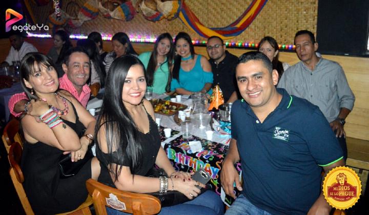 Foto 16 de Mi Dios se lo Pague - 3er Fds Mayo en Fonda Mi Dios Se Lo Pague, Cali