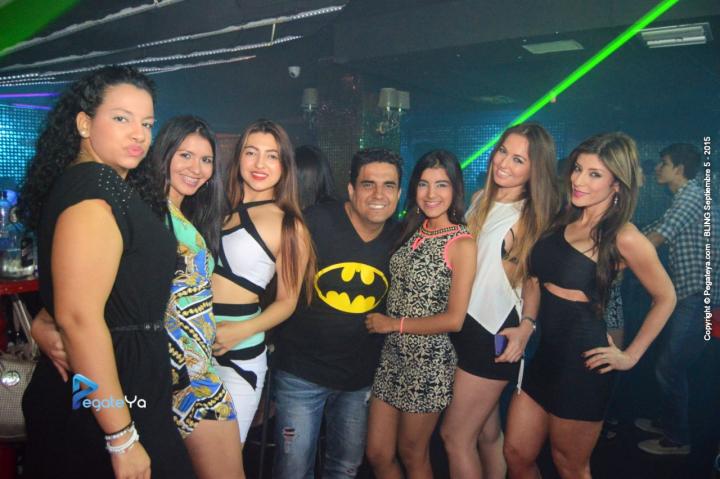 Foto 6 de BLING - sabado 5 Sep 2015 en Bar Bling Bucaramanga, Bucaramanga