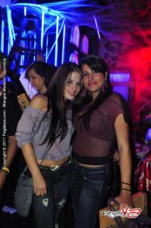 Foto 24 de Mangos Halloween 2011 Dia 2 en Discoteca Mangos Medellin, Medellín