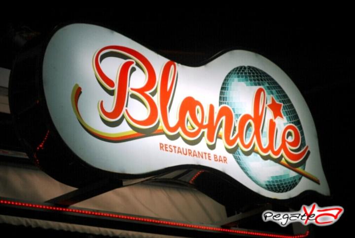 Foto 33 de Blondie - Agosto 09 del 2014 en Blondie Bar Cali, Cali
