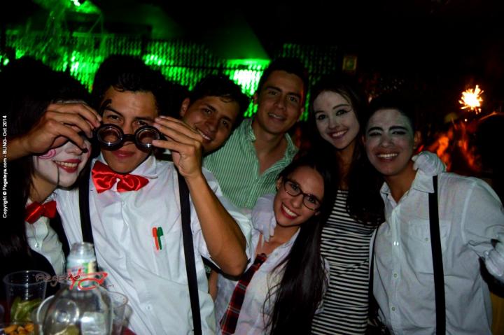 Foto 139 de Bling viernes 31 de octubre de 2014 en Bar Bling Bucaramanga, Bucaramanga