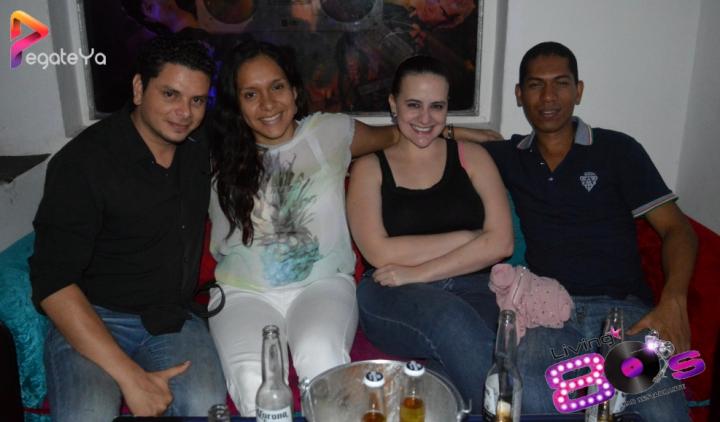 Foto 8 de Living 80´s - Inauguración en Living 80´s, Cali