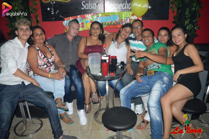 Foto 11 de La Lora - 4to Fds Abril 2017 en La Lora Bar, Cali