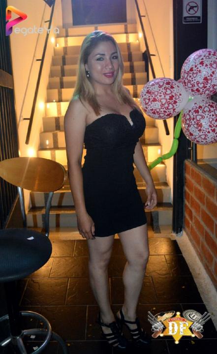 Foto 7 de El DF Club - Amor & Amistad 2016 en El DF Club Discoteca